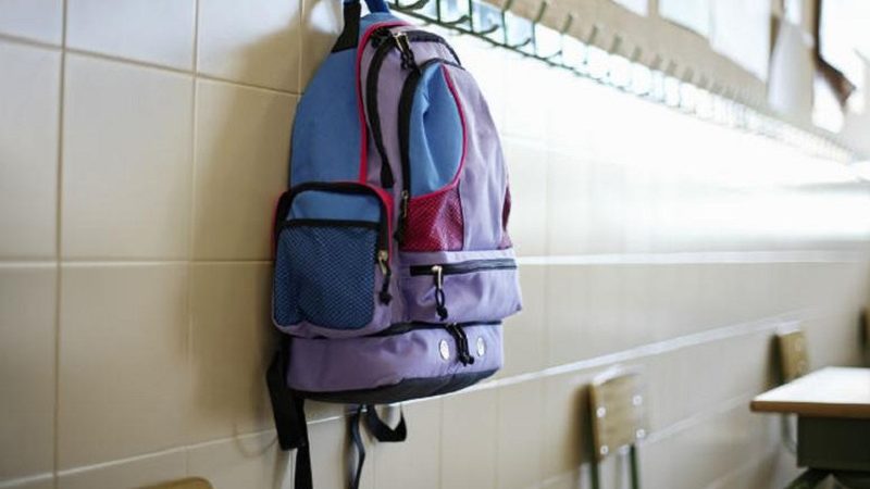 Avoiding mistakes while purchasing school backpacks for girls