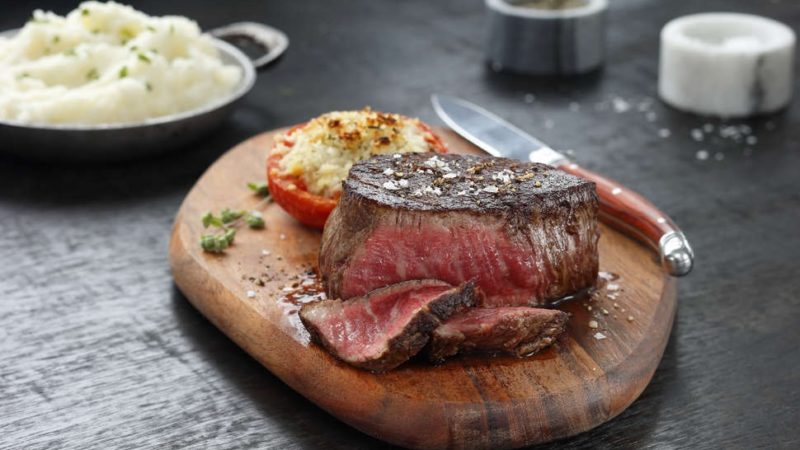 What to look for in a steakhouse?