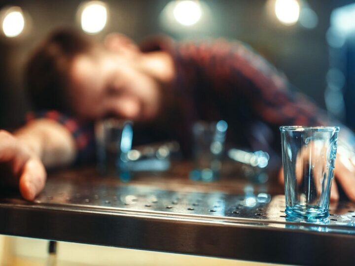 Know The Causes of Alcohol-Related Deaths and Treatment Options