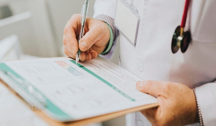 What to check before submitting a doctor’s certificate online